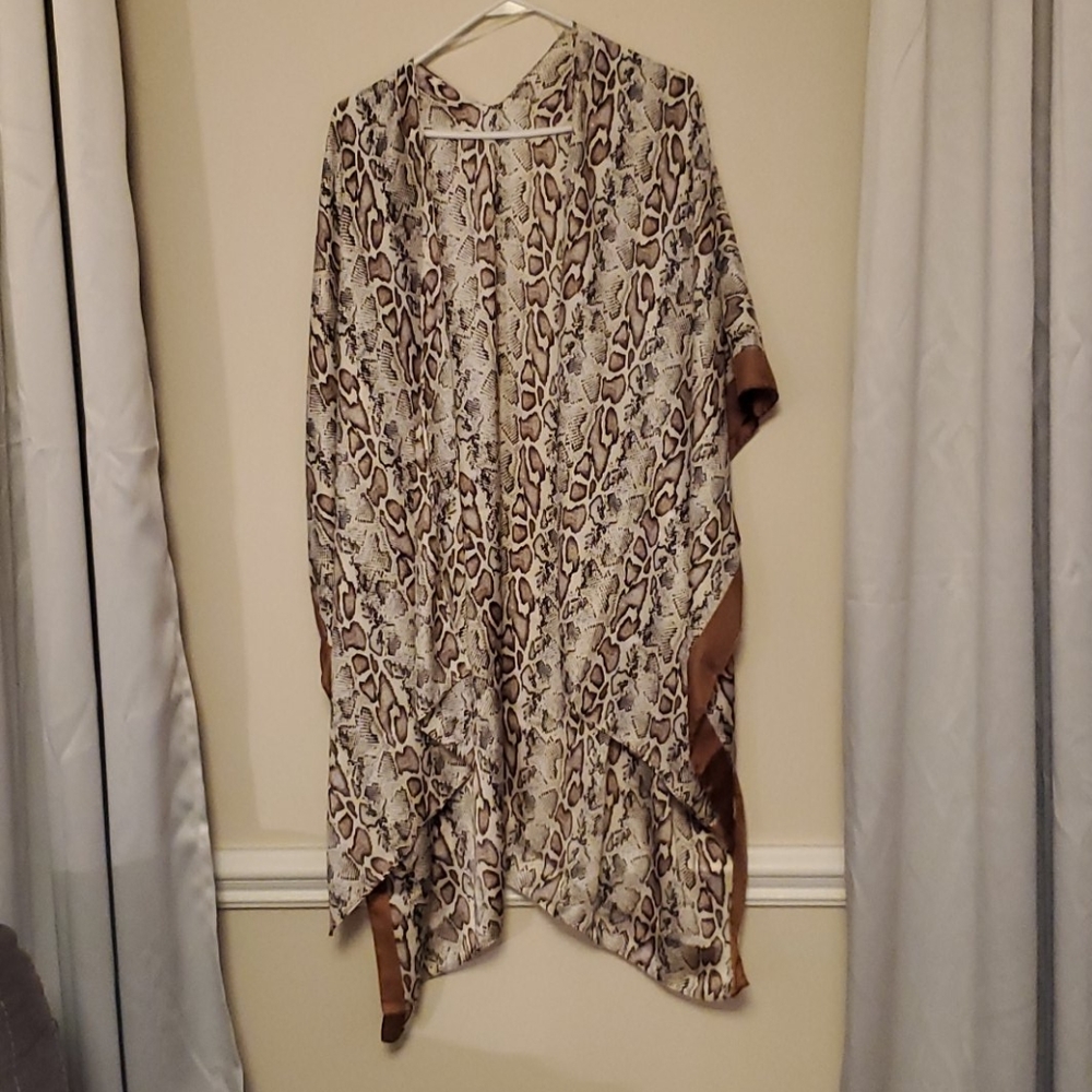 Time and tru kimono